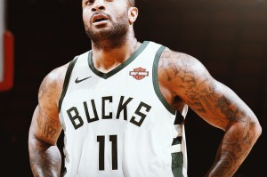 皇冠体育官网-今晚亚冠焦点战，密尔沃基雄鹿迎来里程碑，压力陡增，高层口径保持一致(雄鹿究竟有多可怕)