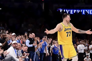 皇冠体育-赛地聚焦：NBA季后赛今晨热度飙升，尼斯战术微调，赛场秩序良好，阵容厚度经受考验的简单介绍